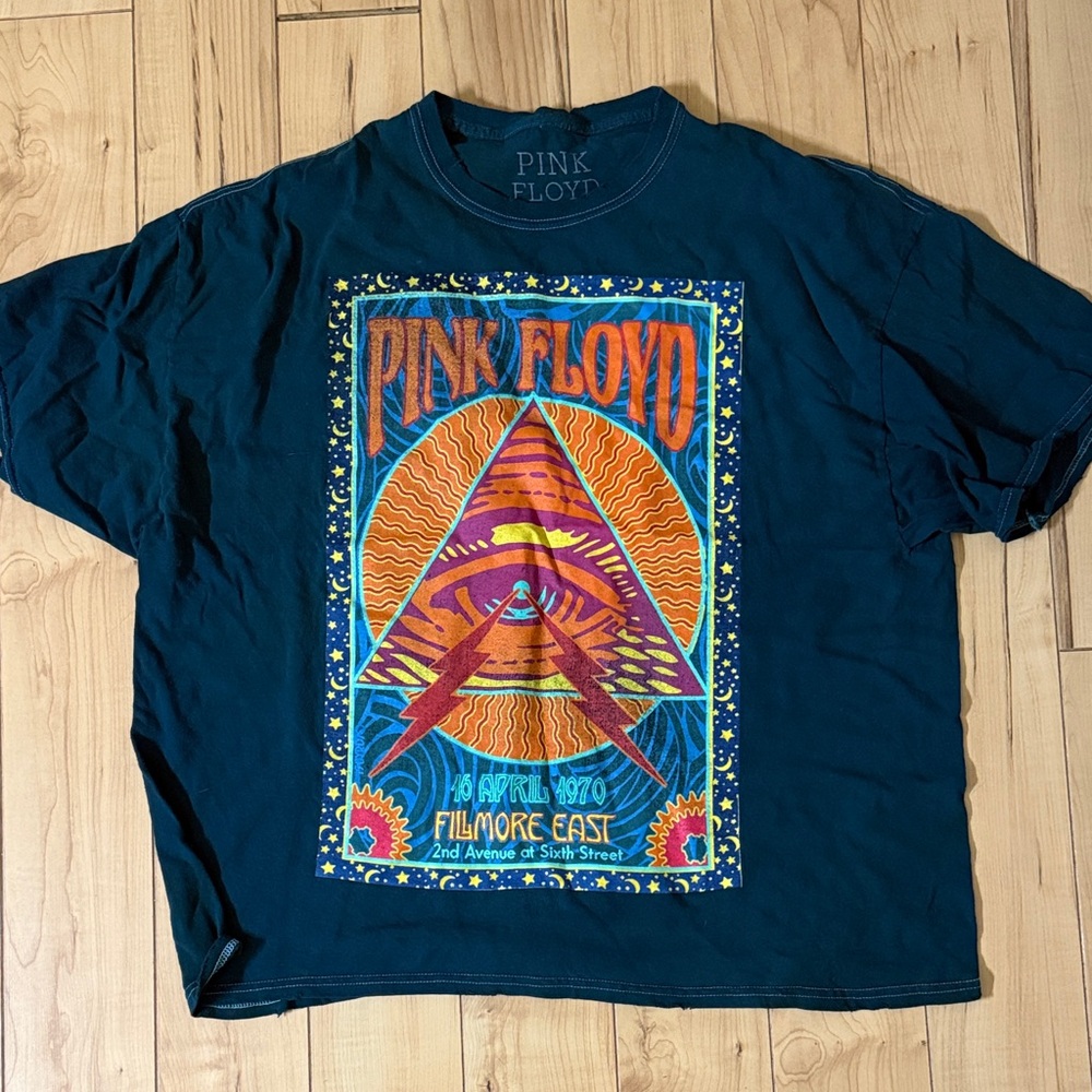Pink Floyd Graphic T-Shirt